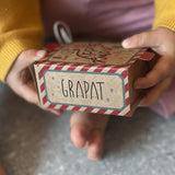 Die Verpackung eines Grapat Snowbuddys als Nahaufnahme.