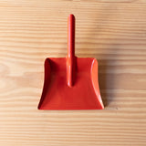 Rote kleine Kehrschaufel ais Metall für Kinder von Glückskäfer.