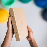 Der Ringordern vom Stapelstein Buch "Move, Play, Create" von hinten.