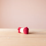 Die Stulpen für Babys und Kinder in der Farbe Fuchsia, wunderschöne Farbe zwischen Rot und Pink.